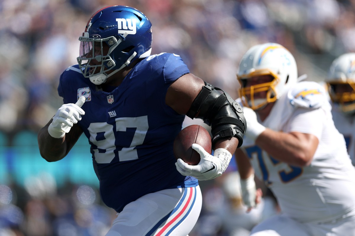 Why Saints May Struggle To Trade For Giants' Dexter Lawrence