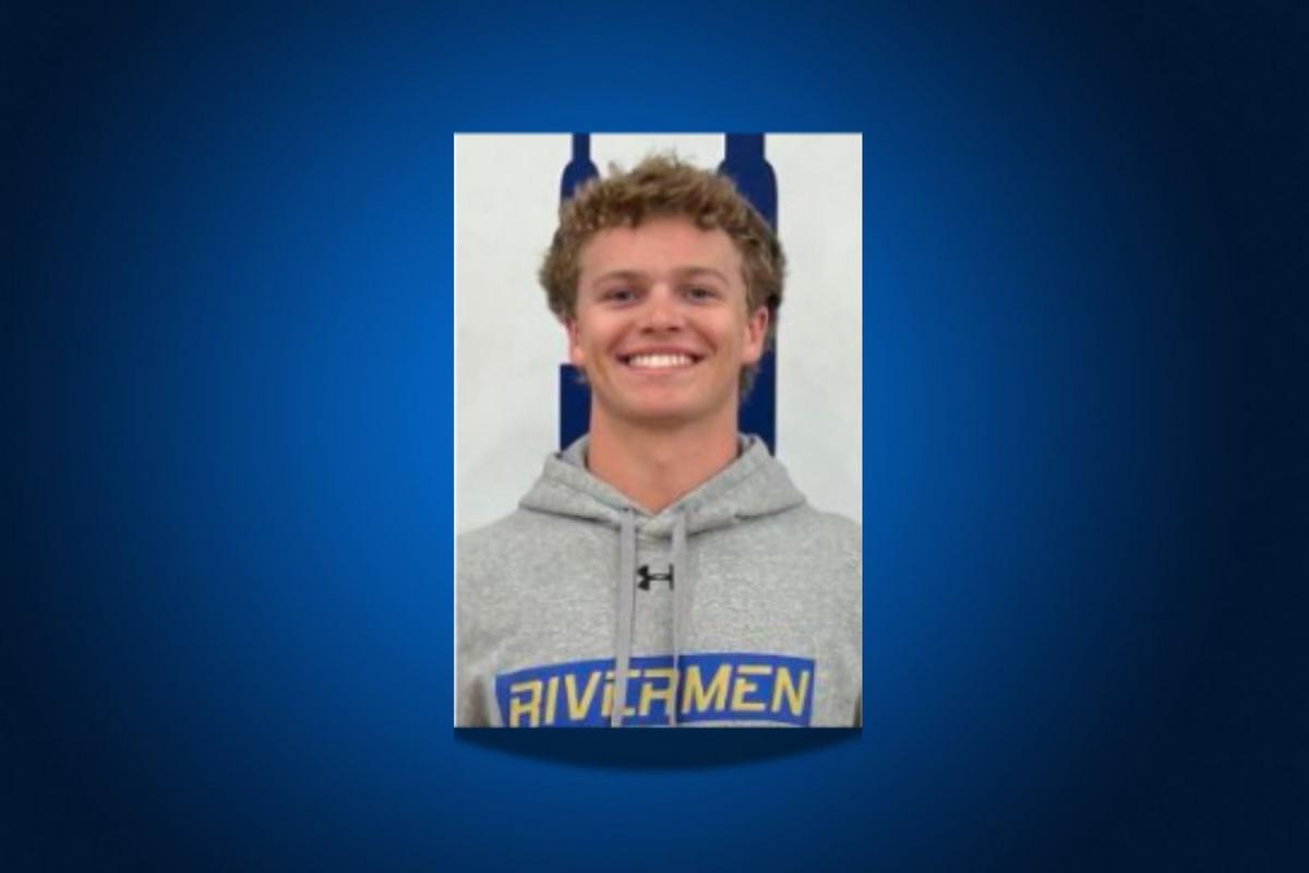 Du-Pec Star Lukas Rossow Wins Chicago Bears All-Star Honor