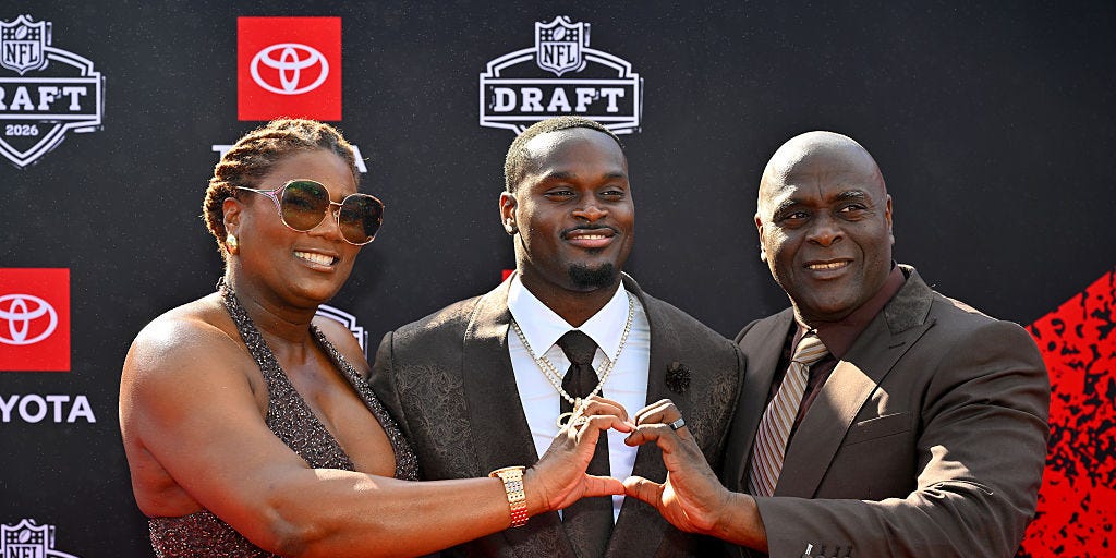 Who Are Running Back Jeremiyah Love’s Parents L'Tonya and Jason Love?