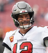 Lavonte David Discusses Tom Brady Influence - JoeBucsFan.com