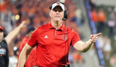 Louisville signs coach Jeff Brohm to 8-year contract extension