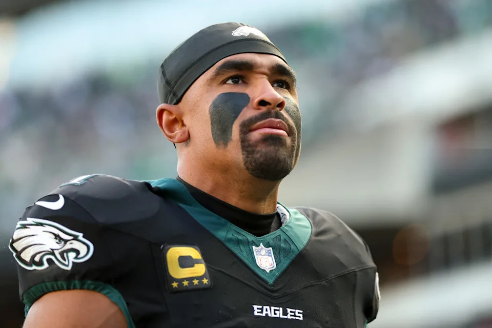 Nov 28, 2025; Philadelphia, Pennsylvania, USA; Philadelphia Eagles quarterback Jalen Hurts (1) looks on prior to the game against the Chicago Bears at Lincoln Financial Field. Mandatory Credit: Bill Streicher-Imagn Images© Bill Streicher-Imagn Images