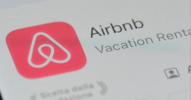 Airbnb rates for NFL draft in Pittsburgh are "coming back to Earth," host says
