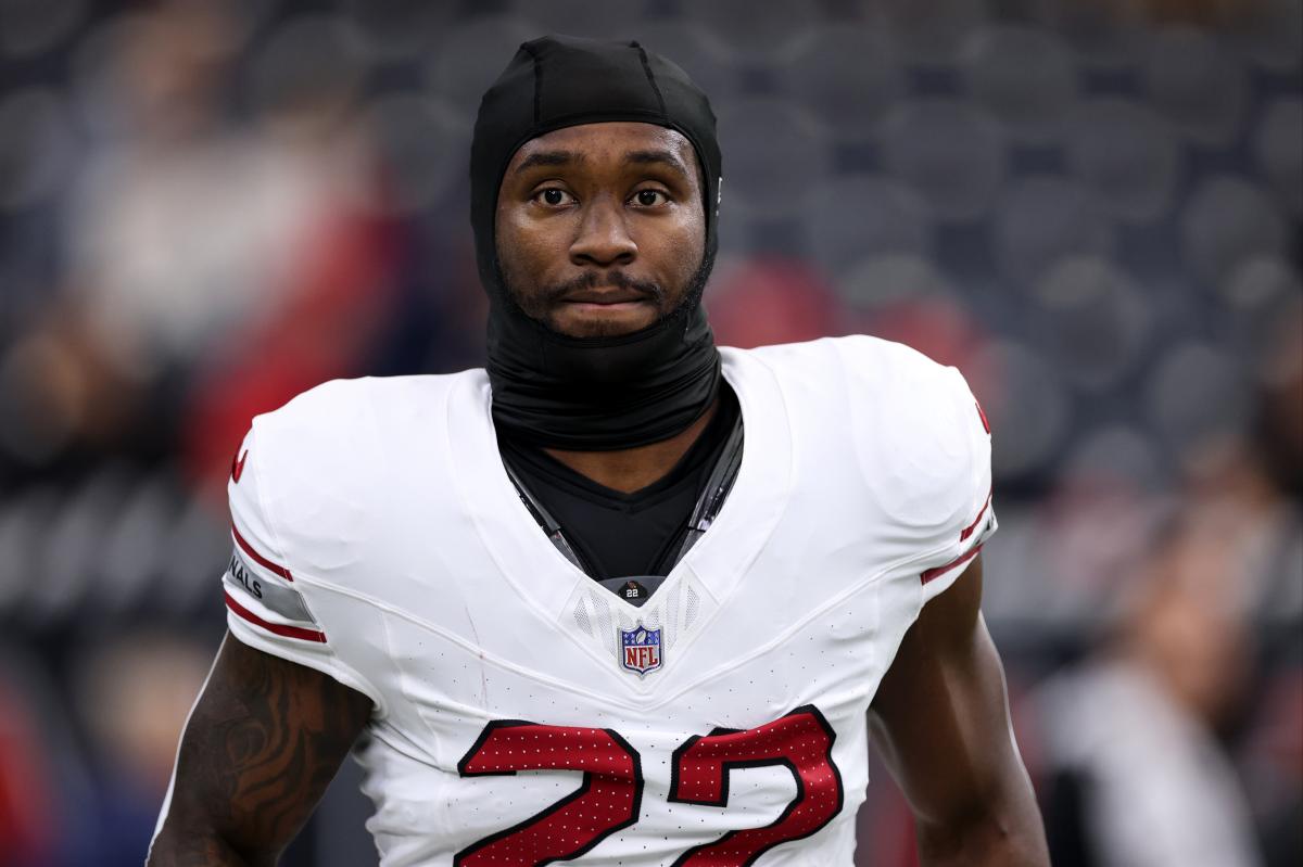 Titans sign fifth ex-Jet in Michael Carter for Robert Saleh