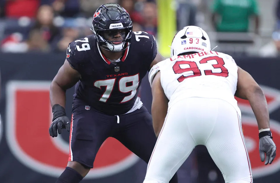 Houston Texans offensive tackle Aireontae Ersery (79) in action during the game against the Arizona Cardinals at NRG Stadium. Troy Taormina-Imagn Images
