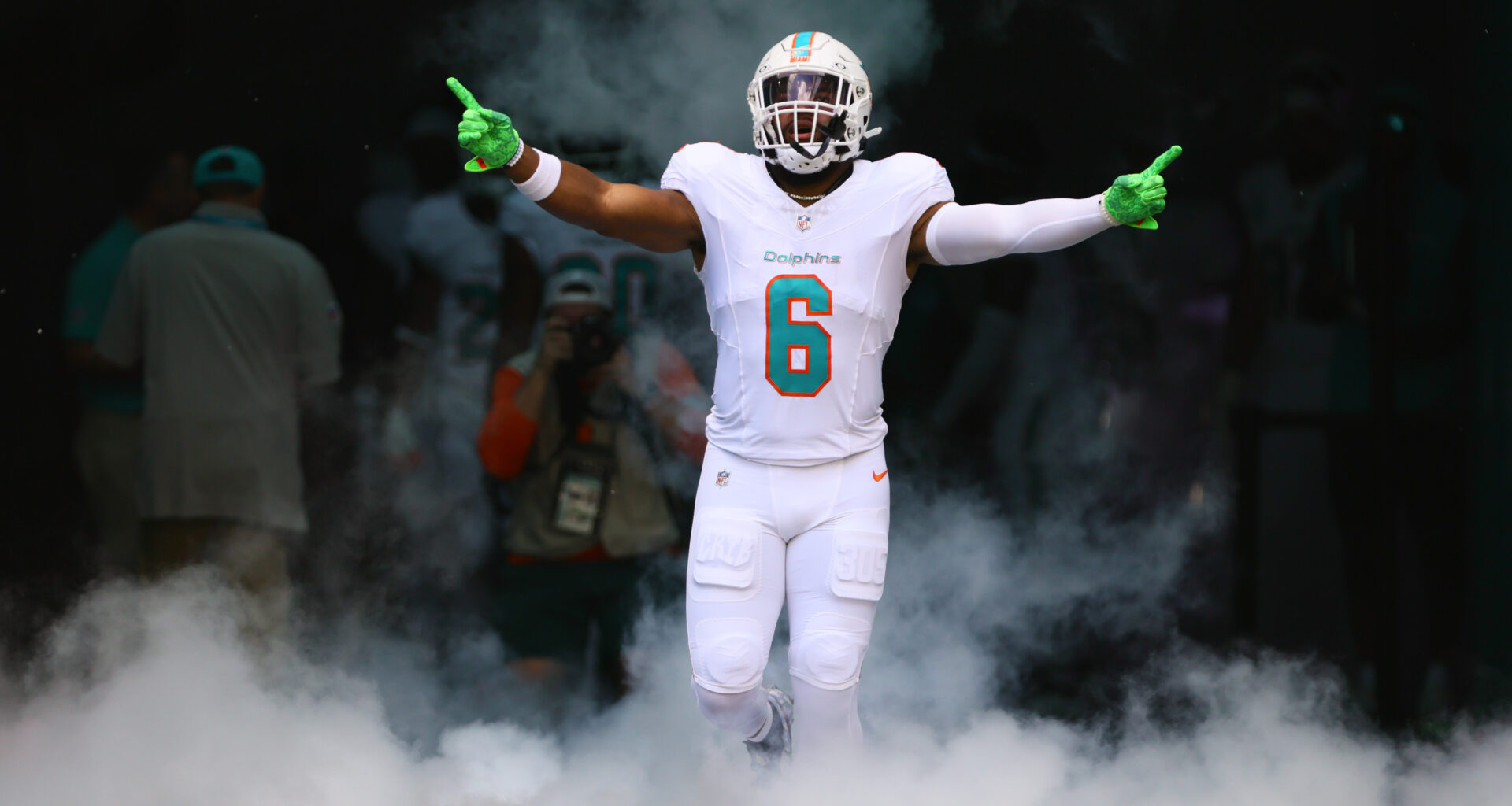 Veteran NFL linebacker announces immediate retirement at 30