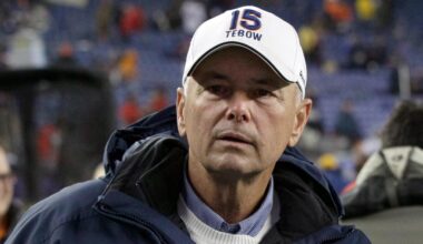 Former Florida Gators QB Tim Tebow announces father's death