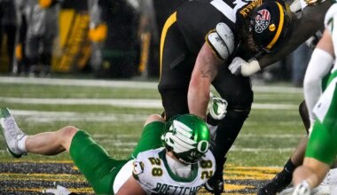 Iowa Ot Gennings Dunker Bucs