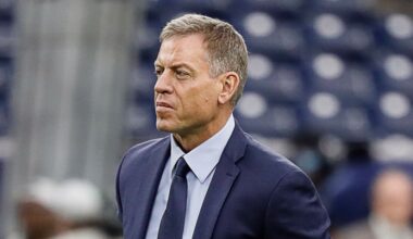 Miami Dolphins News - Troy Aikman will continue to consult for Dolphins