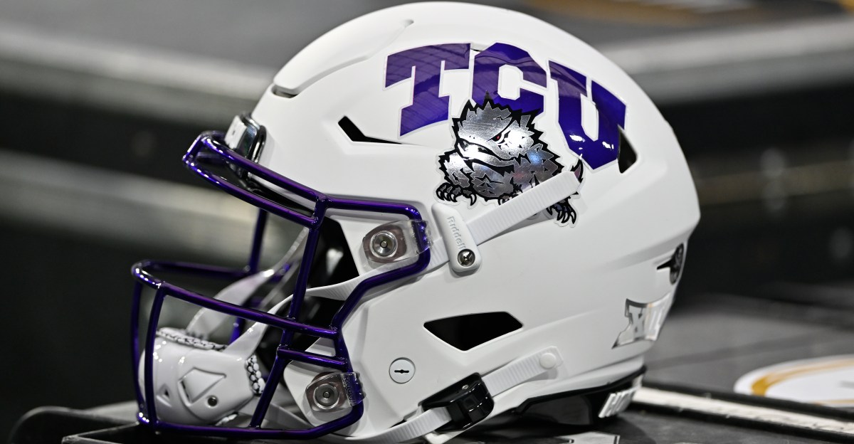 Football: 2027 4-star EDGE Drake Carroll commits to TCU