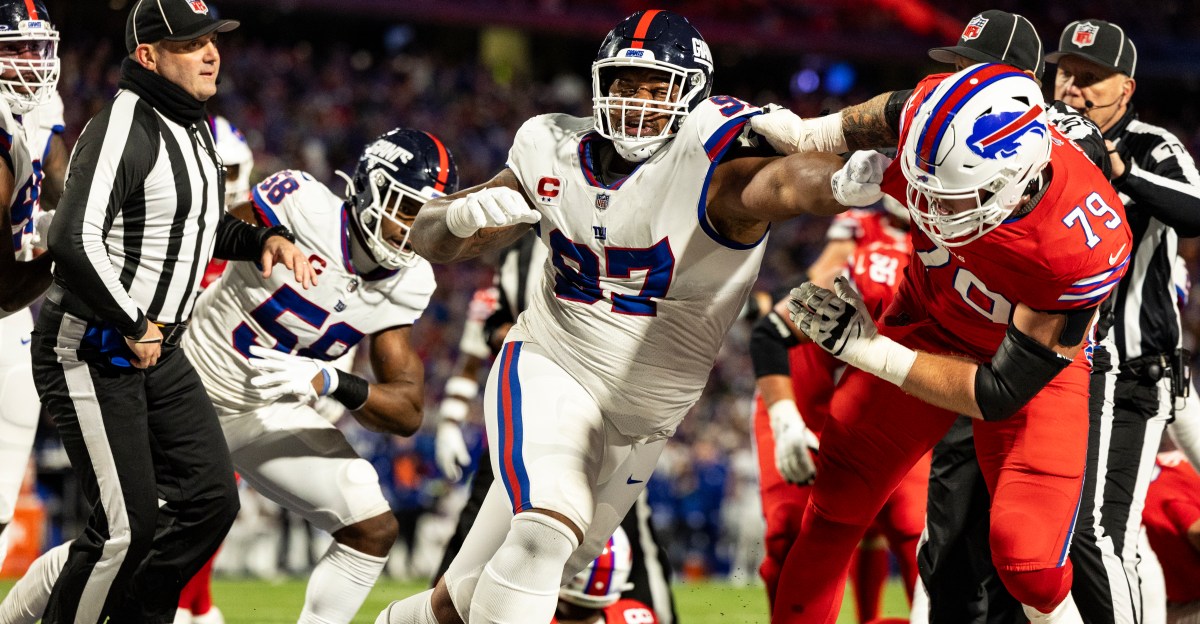 New York Giants All-Pro DT Dexter Lawrence II requests trade