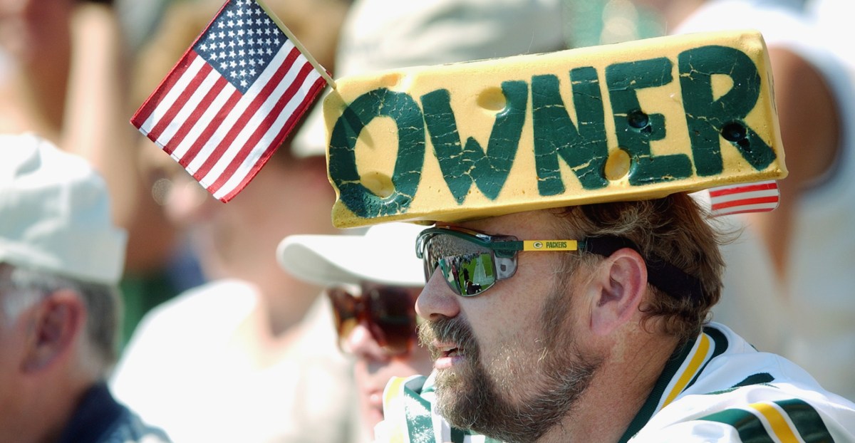 Green Bay Packers’ new alternative jersey will ‘celebrate owners’
