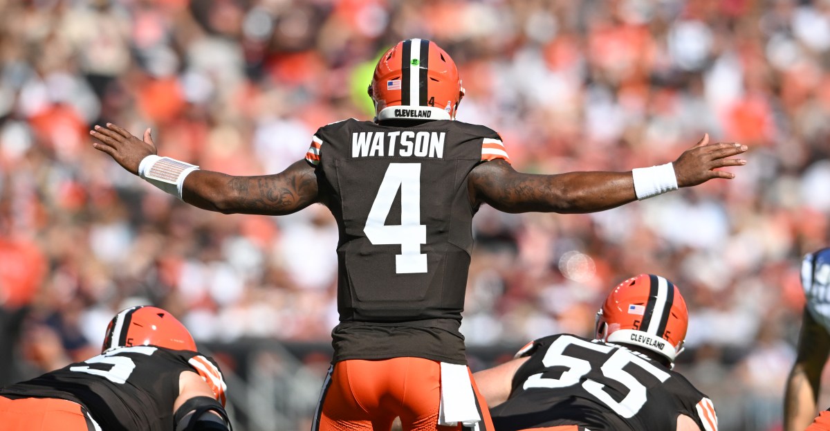 Fans: Should the Browns consider starting Deshaun Watson this season?