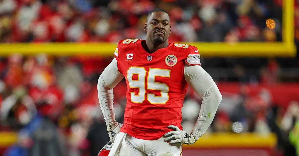 Chiefs News 4/14: Chiefs haven’t done enough at DL to help Chris Jones
