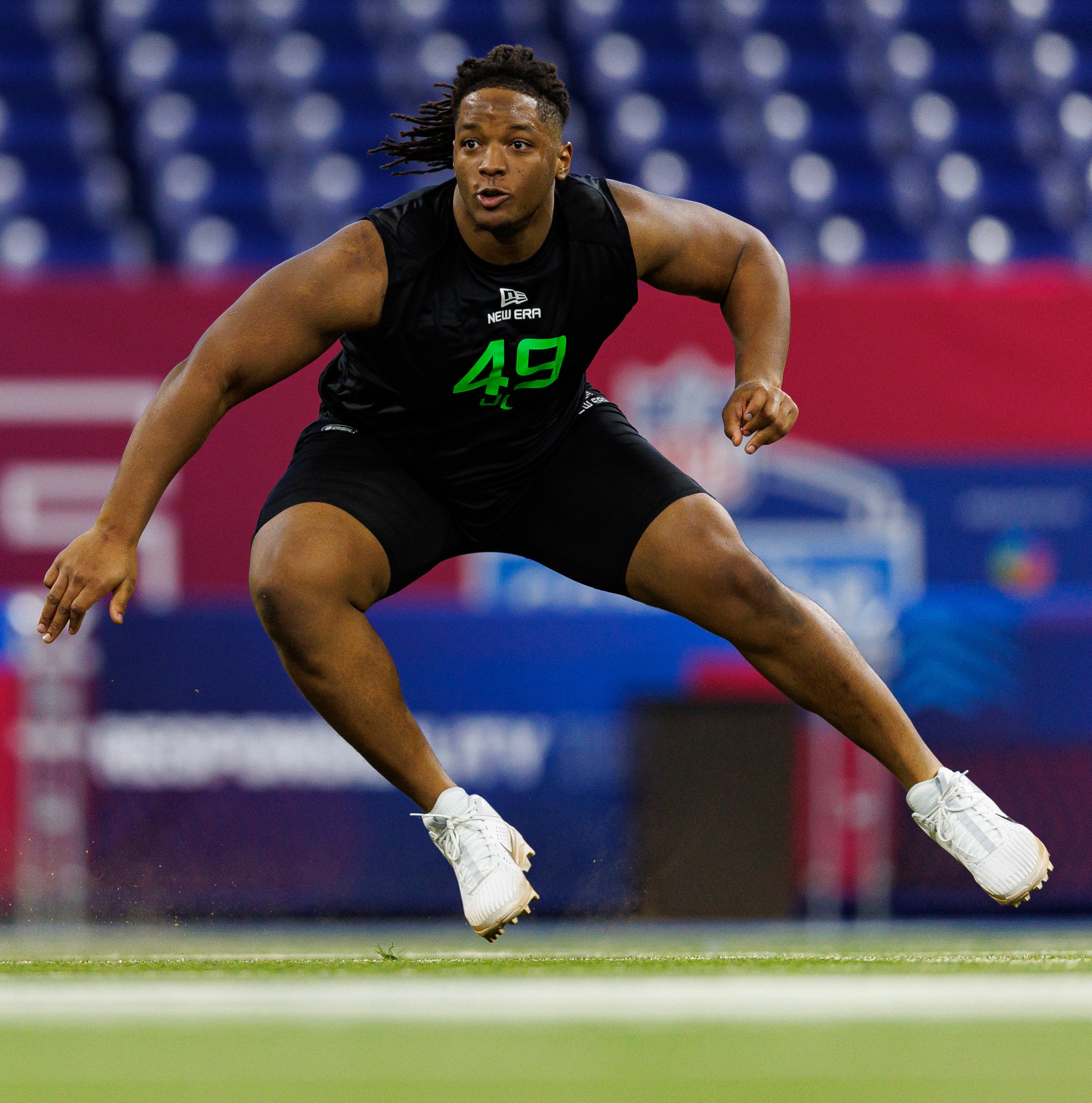 Patriots links 4/17/26: Finding prospect fits: OG, DT, QB