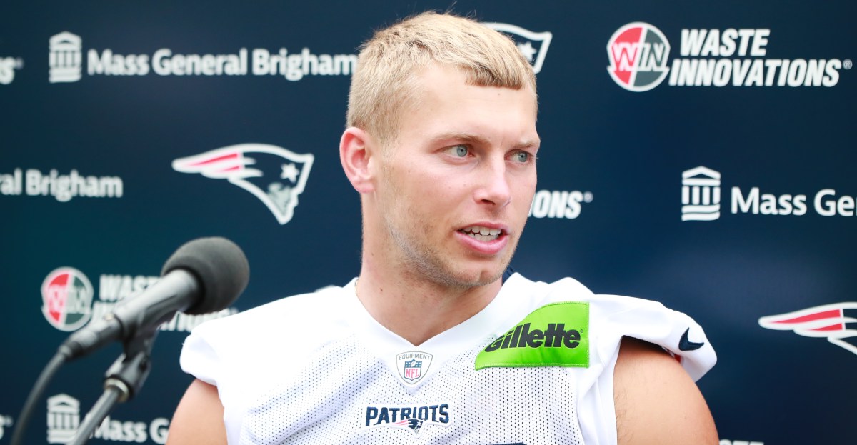 Patriots links 4/03/26: Best wide receiver fits for New England