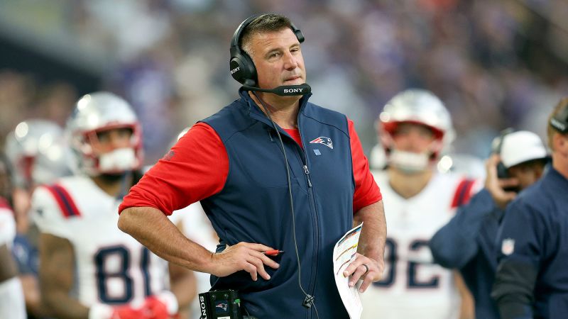 Mike Vrabel: New England Patriots coach is seeking counseling and will miss Day 3 of the NFL draft, report says