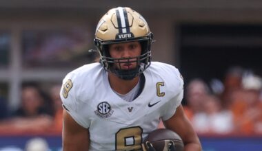 Dallas Cowboys draft: Eli Stowers, a tight end, has visited the team