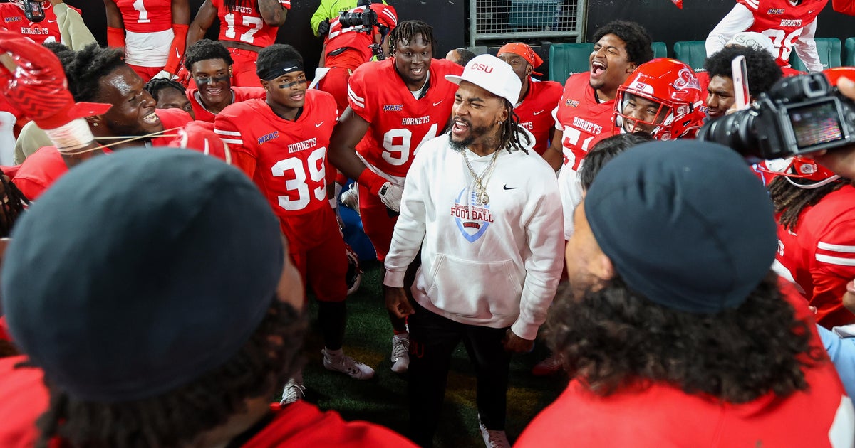 DeSean Jackson, Delaware State University allowed locker room assault, created "tough guy" culture, lawsuit claims