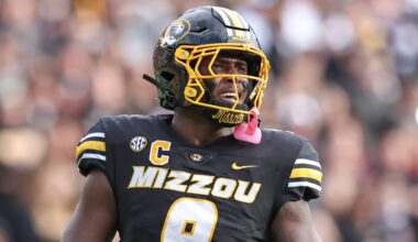 2026 NFL Mock Draft: Chicago Bears choose edge defender