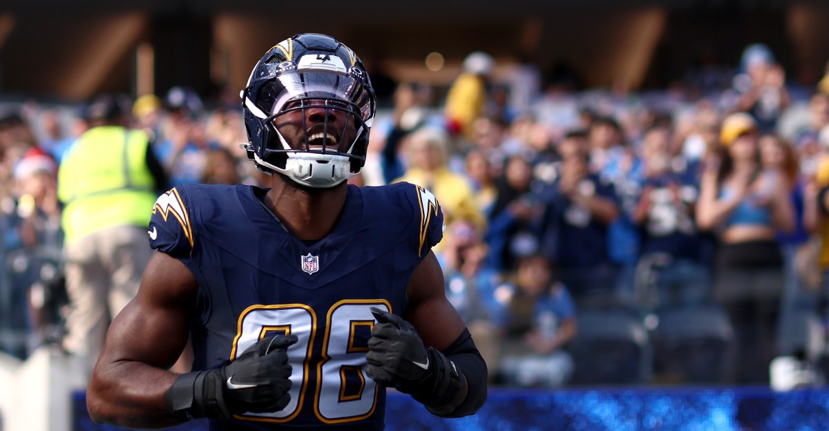 Film Session: Why the Commanders are betting big on Odafe Oweh