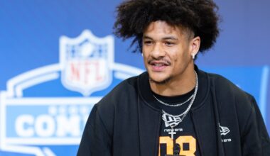 A hypothetical trade has the 49ers moving up in the 1st round