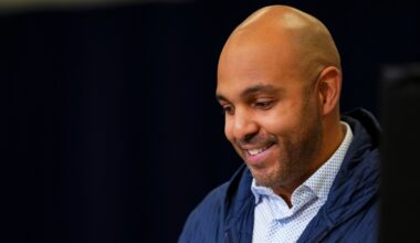 Atlanta Falcons trade pick 122 for picks 134 and 208 from the Raiders