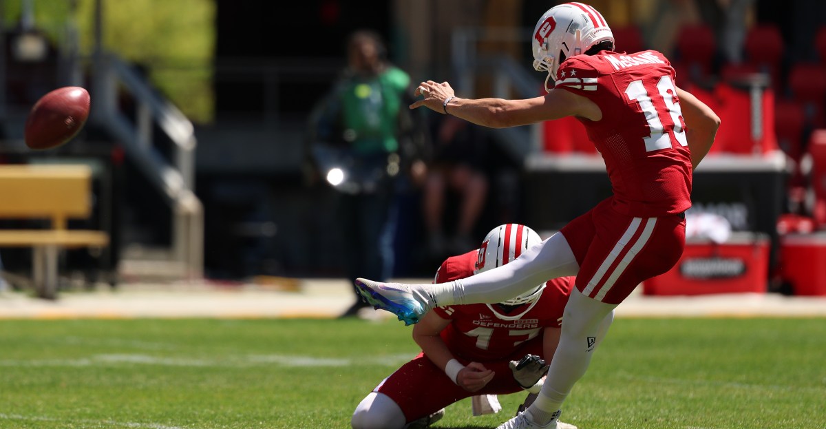 Cardinals former kicker nails another 4-point field goal