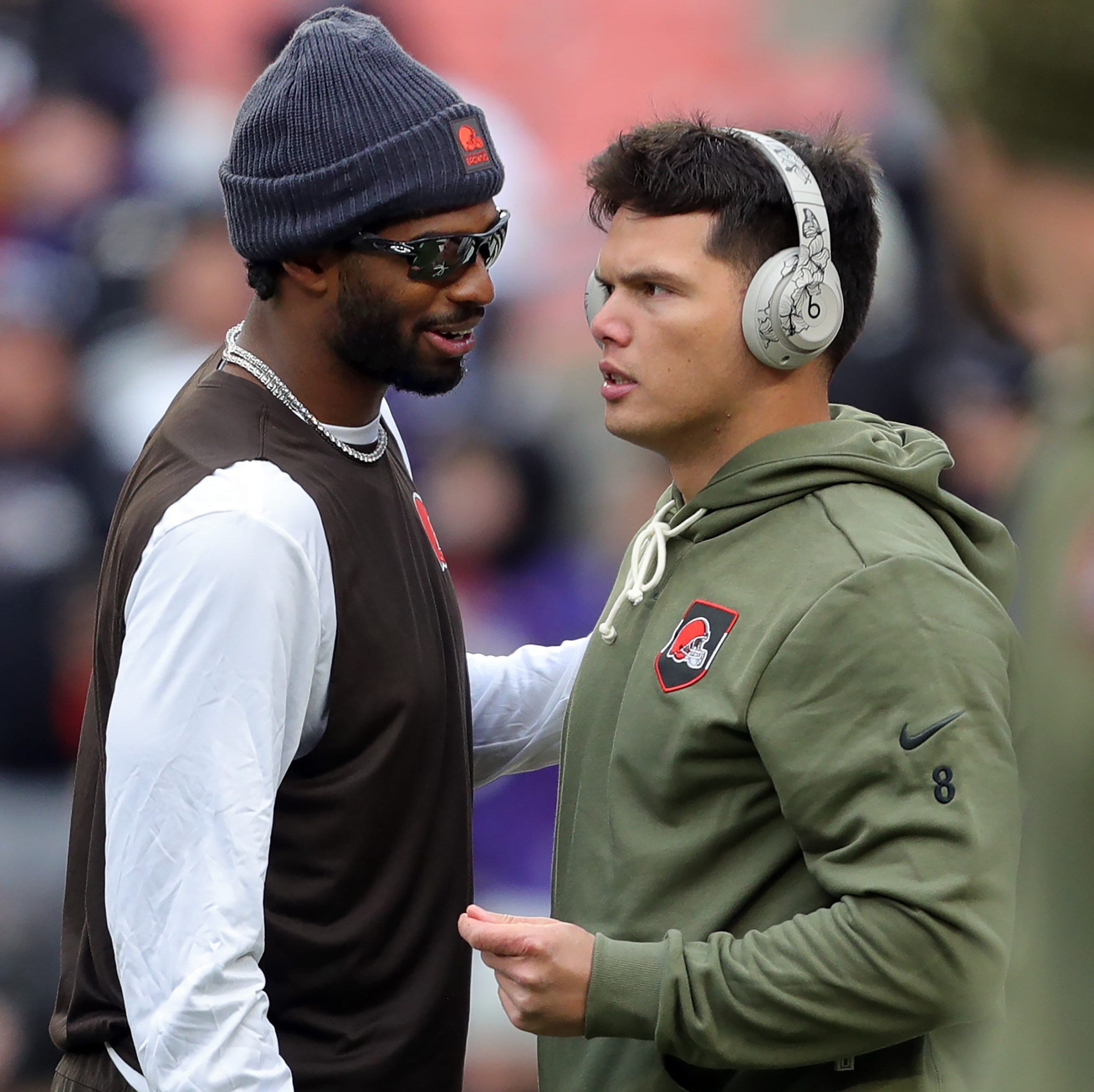 Daily Dawg Chow 4/6; Browns QB situation wide open heading into draft