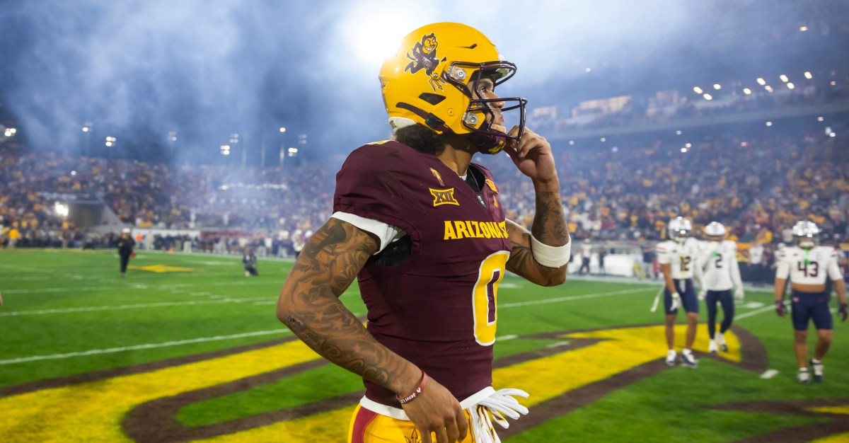 Latest mock draft has star WR sliding to Steelers