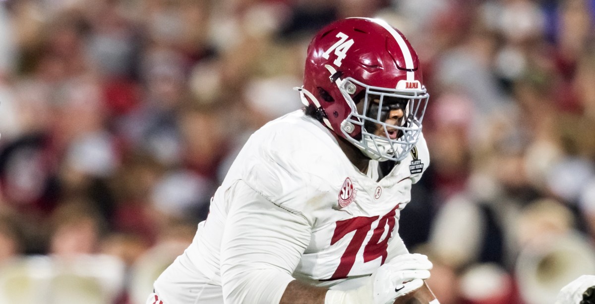 Chicago Bears Draft: Would Kadyn Proctor be a wise pick at 25?