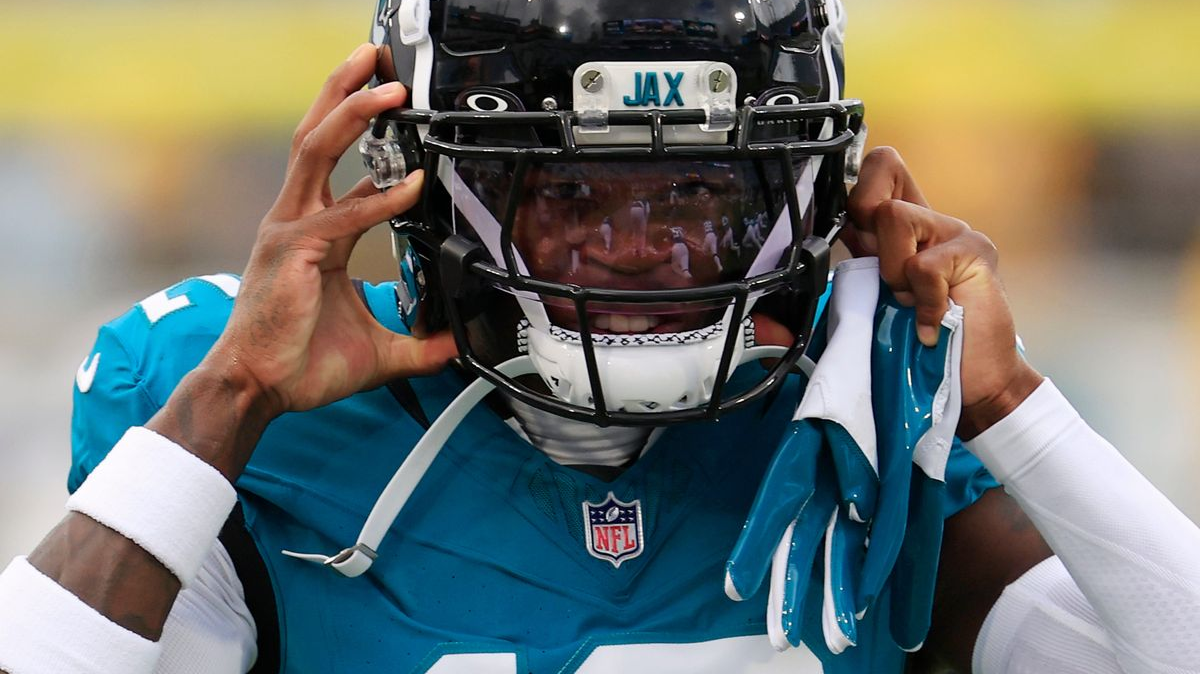 Jacksonville Jaguars and Cleveland Browns Finalize Multi-Year Trade Assets