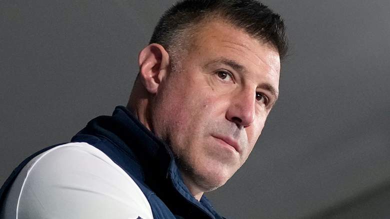 Mike Vrabel looks on amid new twist in photo scandal involving Dianna Russini