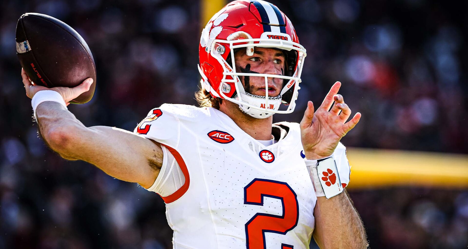 What happened to Jets QB Cade Klubnik in 2025 nightmare?