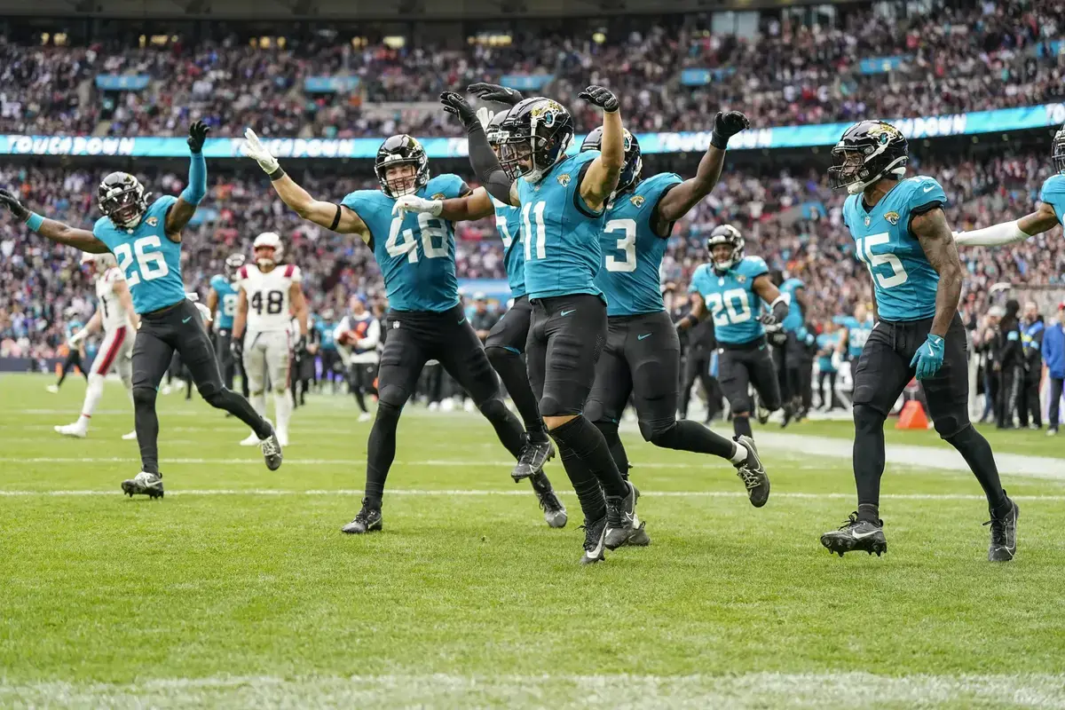 Travon Walker Extension May Force Parker Washington Trade