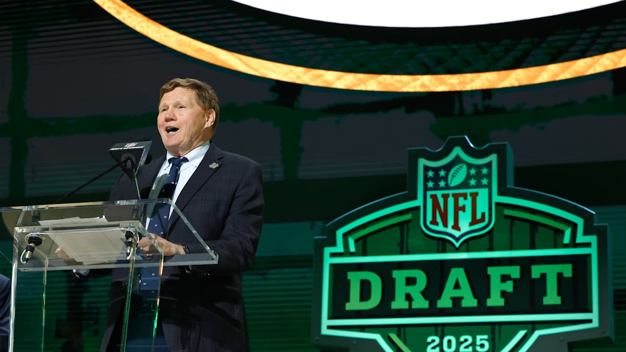 How does Washington draft a Lombardi Trophy roster?