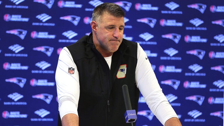 Patriots coach Mike Vrabel pauses as he answers a question from the media as the NE Patriots cleaned out their lockers at Gillette Stadium on Tuesday after arriving back from their loss to Seattle in the Superbowl.