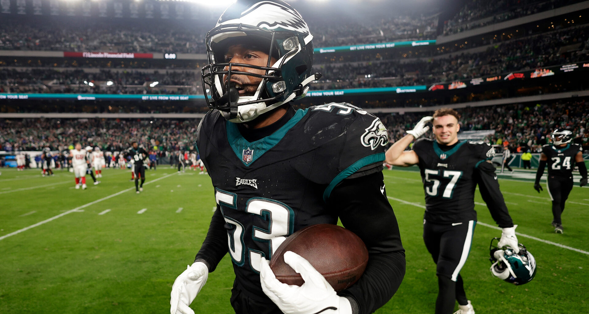 Shaquille Leonard Blames Colts Coach Gus Bradley for Early Retirement