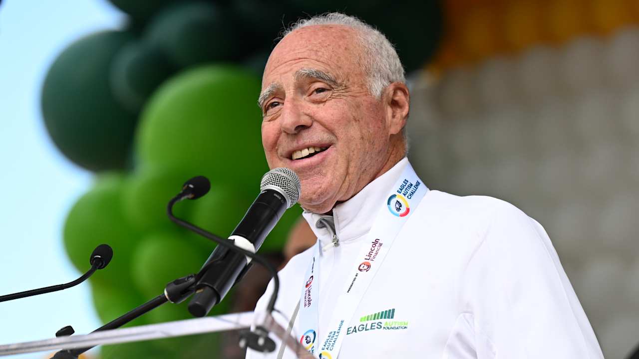 Jeffrey Lurie fueled by optimism for Eagles' future on and off the field