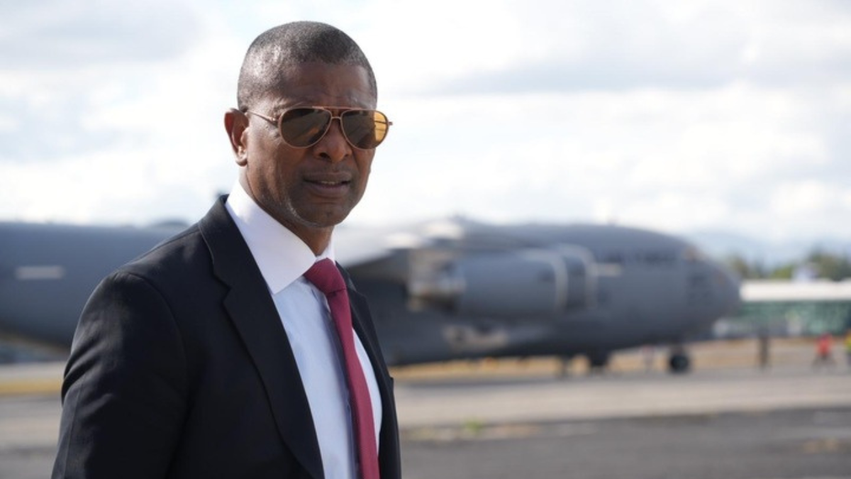 Jack Brewer meets deportation flights.