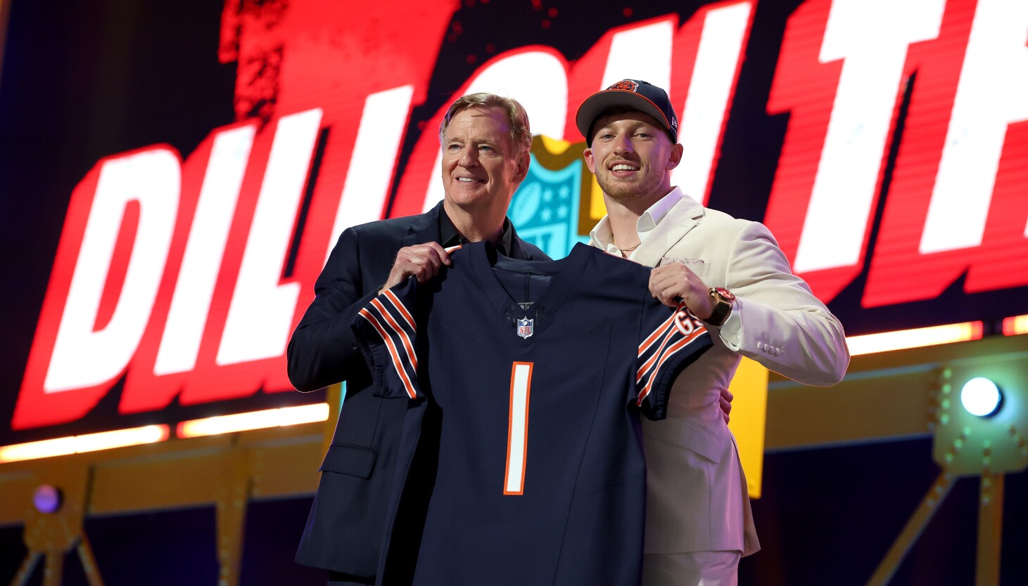 2026 NFL Draft: Bears pick Oregon safety Dillon Thieneman at No. 25