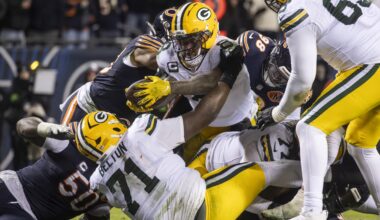 NFC North report: Rivals' offseason moves make Bears seem stable by comparison