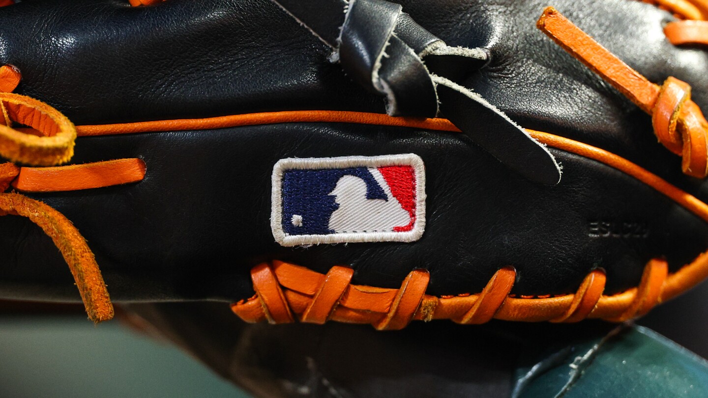 DOJ expands antitrust probe to include MLB