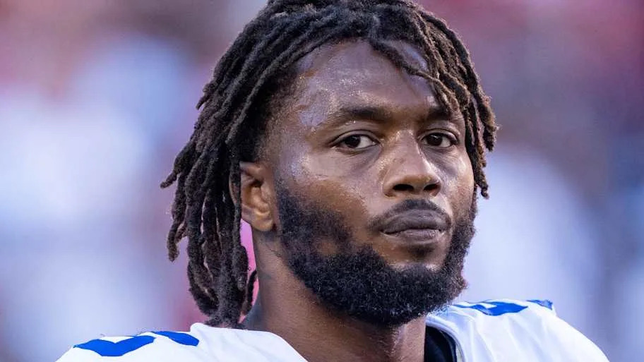 Dallas Cowboys defensive end Dante Fowler Jr. warms up before the game against the San Francisco 49ers.