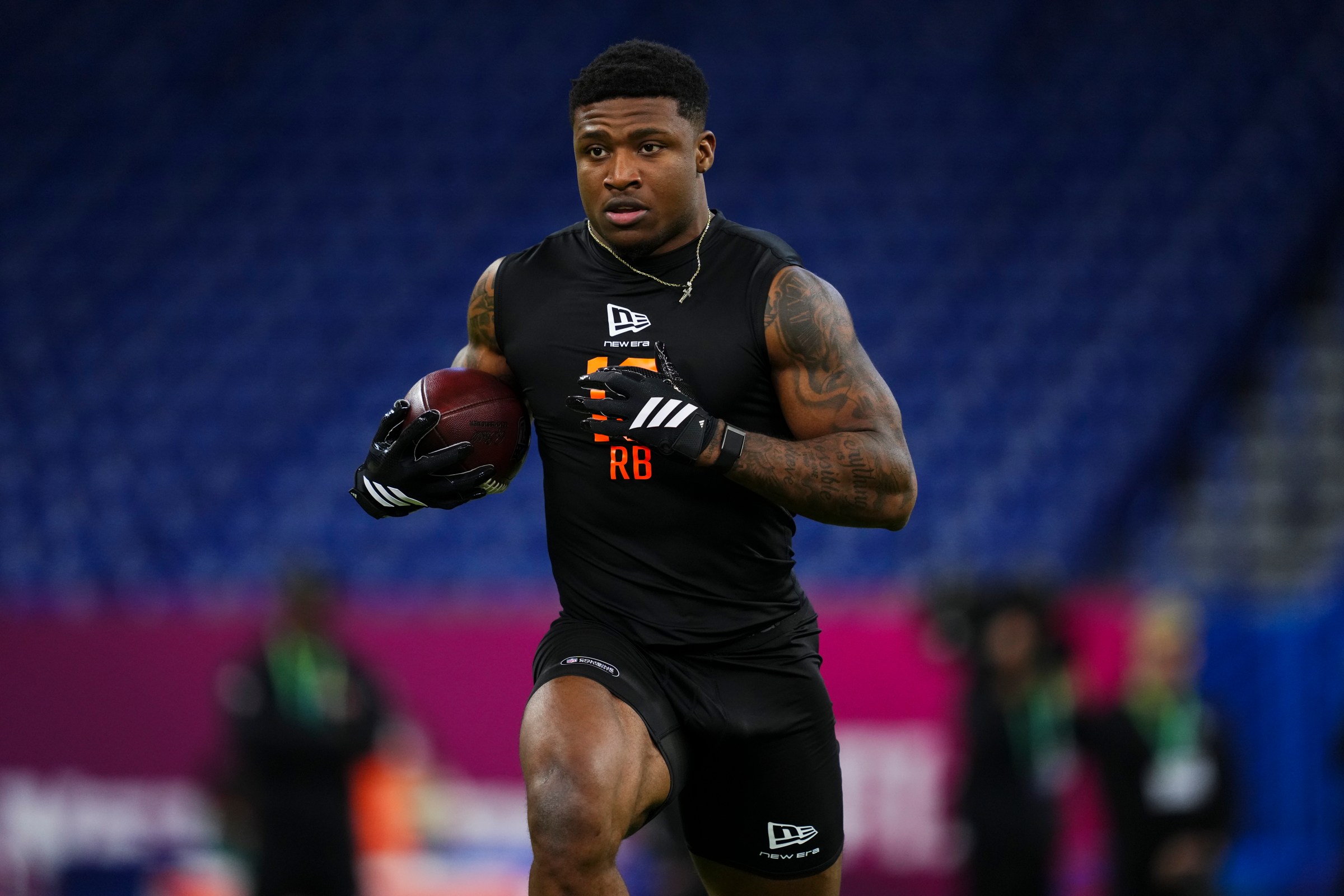Patriots links 4/29/26: Which late-round picks stick?