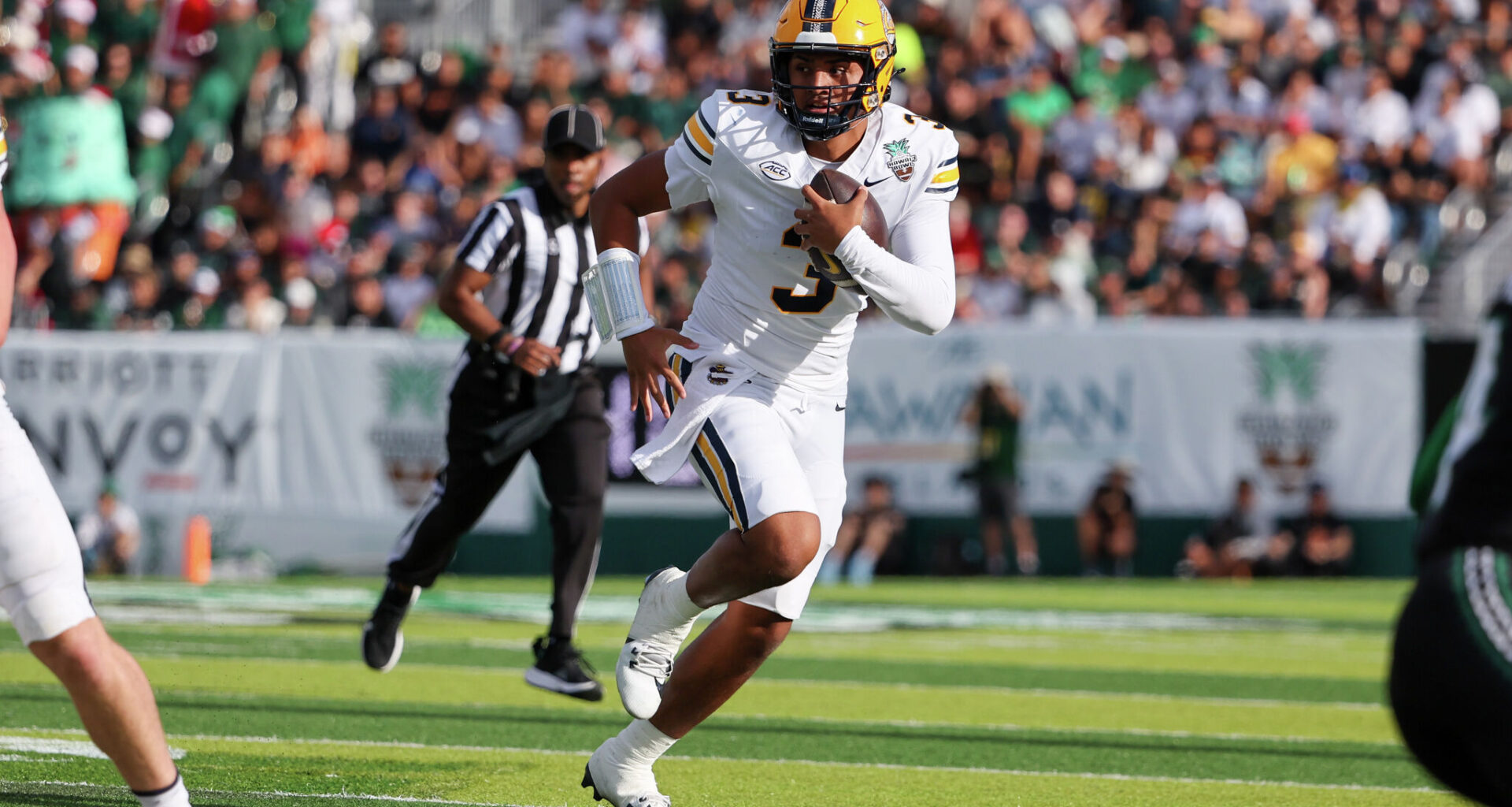 Cal's star QB says schools went to his parents to get him to transfer