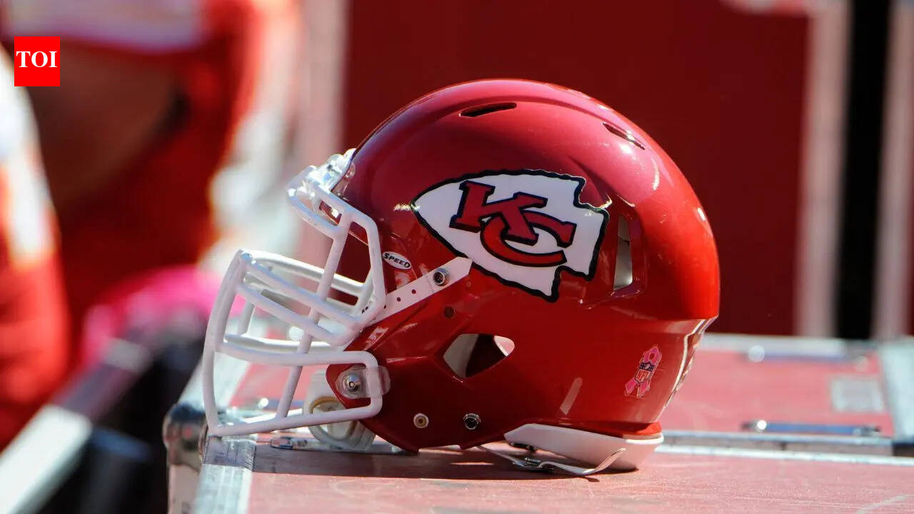 NFL Trade Rumors: Kansas City Chiefs linked to $15M New York Giants pass rusher and $10M Chicago Bears tight end in bold ESPN proposals | NFL News