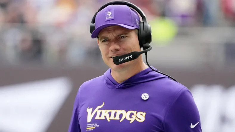 Kevin O’Connell reacts on the sideline during the Vikings’ international game against the Browns at Tottenham Hotspur Stadium. Vikings schedule