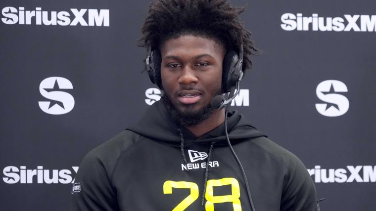 Falcons expect Jalon Walker to emerge as defensive star in 2026