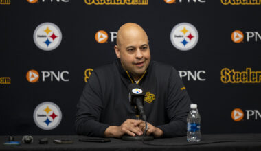 NFL Executives Blast Steelers for Calling Prospects Early